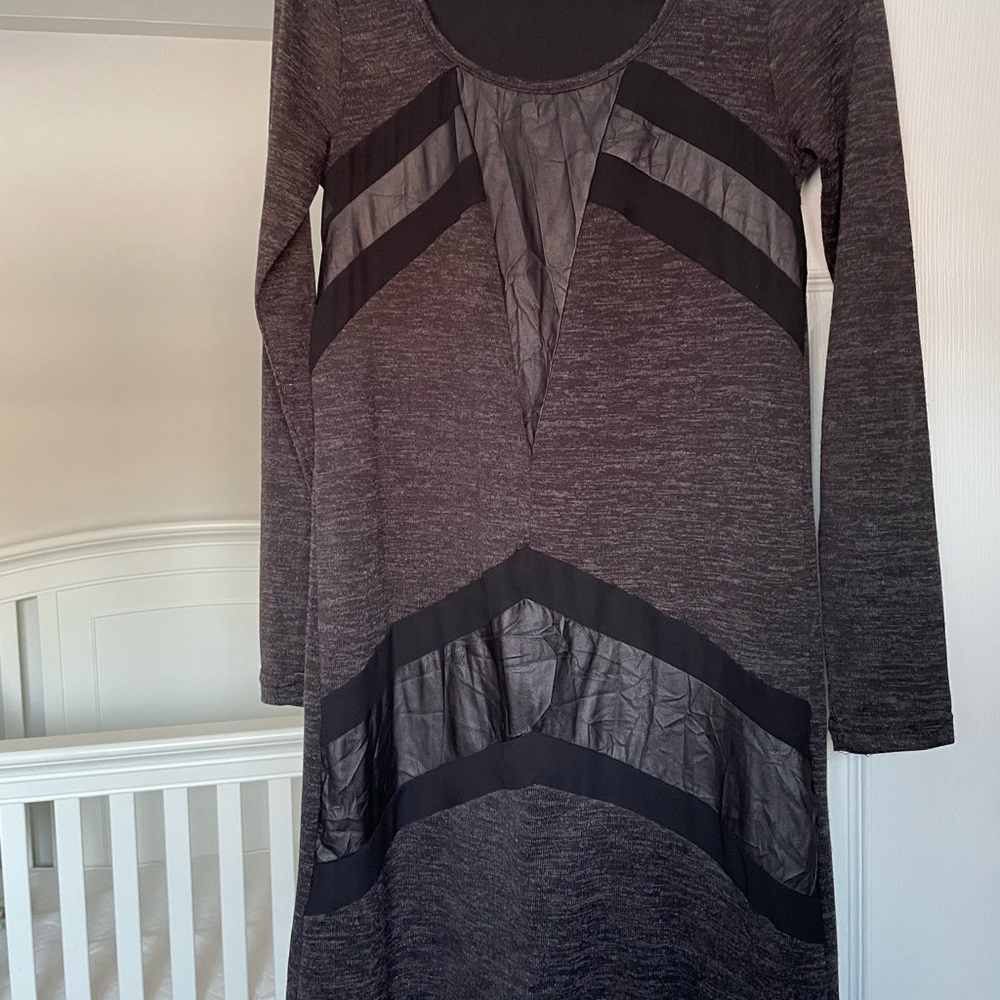 Elegant Black Long Sleeve Dress